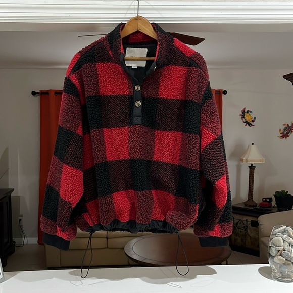 American Eagle Black Red Buffalo Plaid Sherpa Oversized Jacket M Pullover - Picture 1 of 5